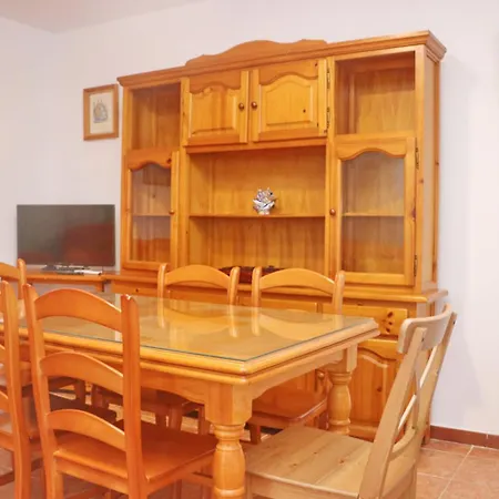 Seis Personas * Кониль-де-ла-Фронтера